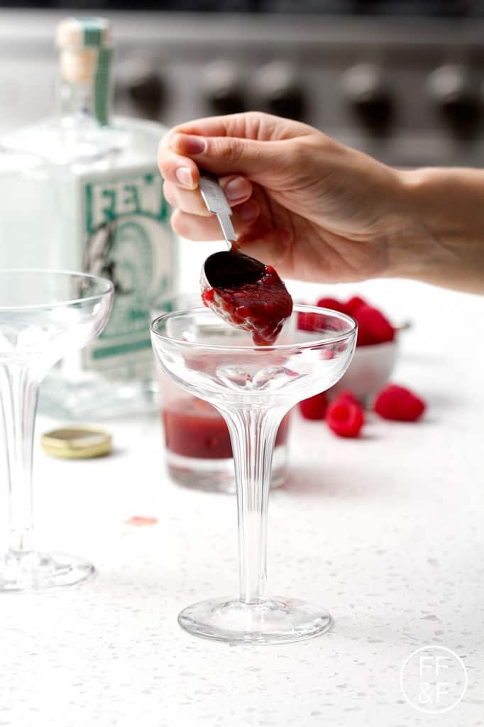 raspberry champagne cocktail from foodfashionandfun.com