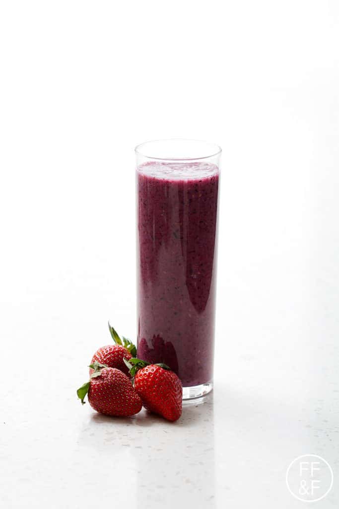berry smoothie with driscoll's by foodfashionandfun.com